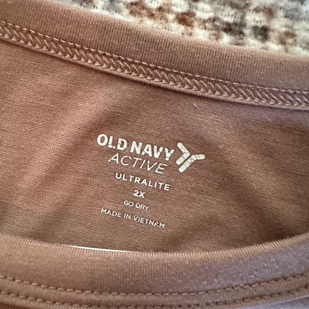 Tan tee - Picture 2 of 3